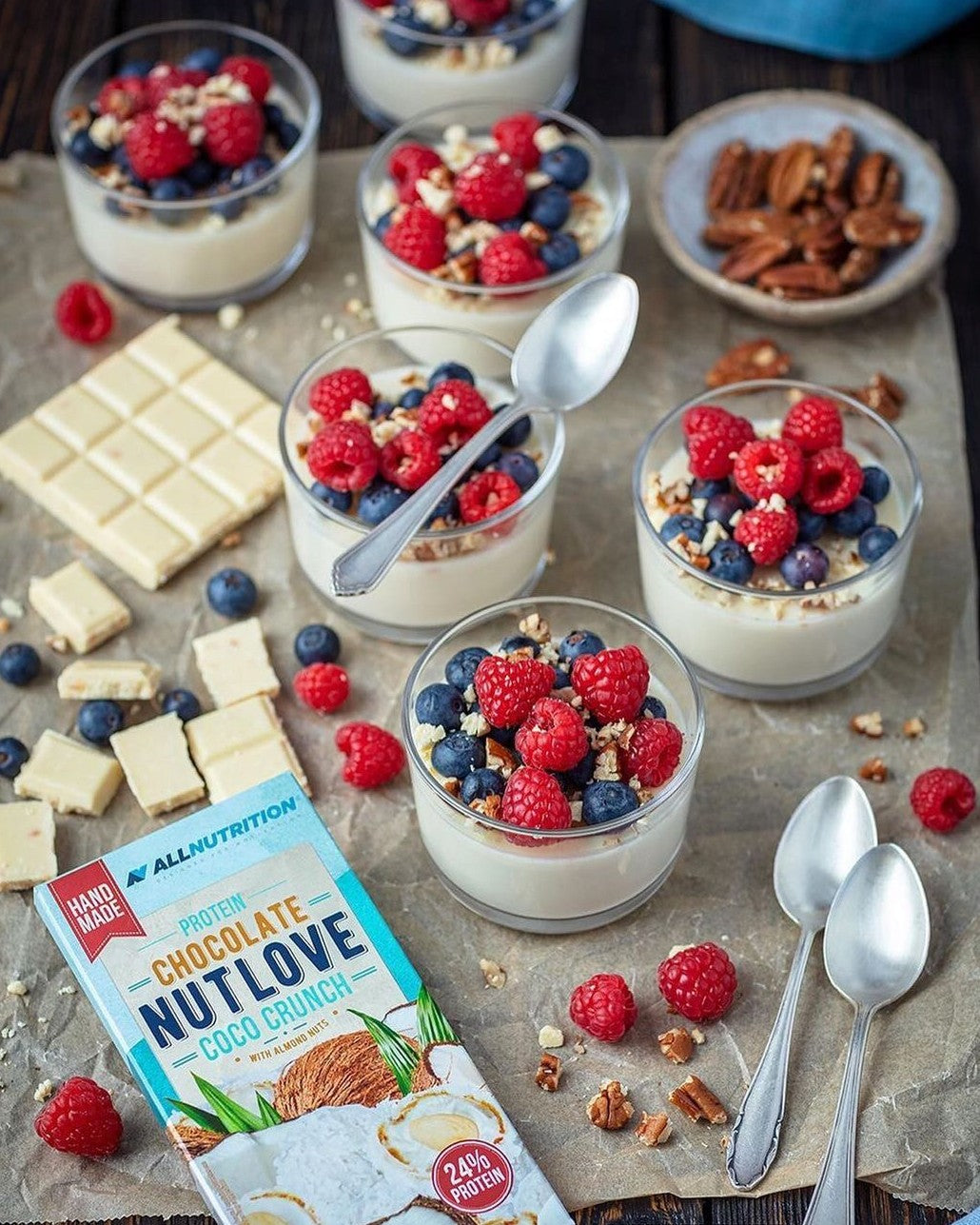 NUTLOVE kokosų skonio šokoladas su baltymais